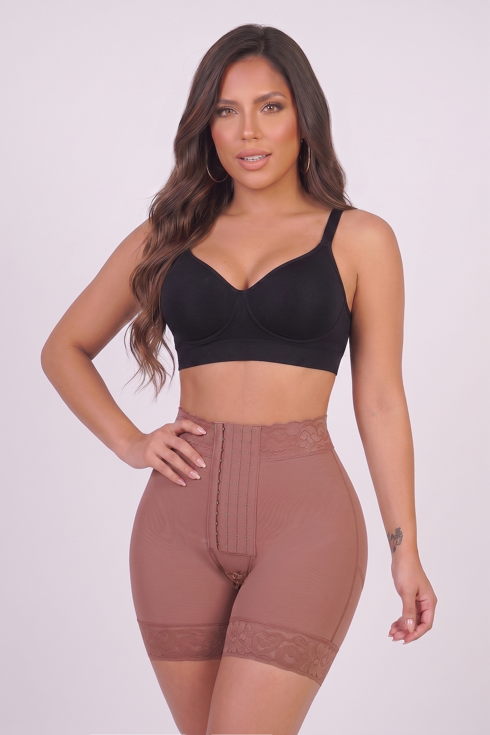3035 – Short Tummy Control Shorts with badges
