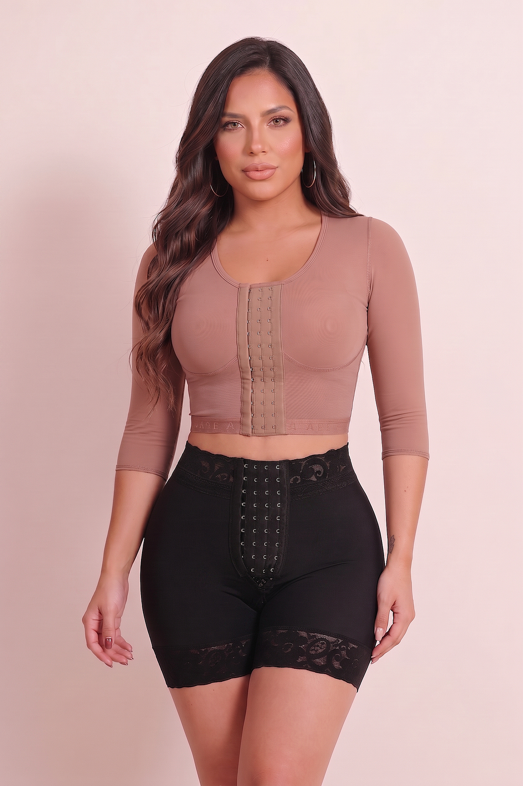 3035 – Short Tummy Control Shorts with badges