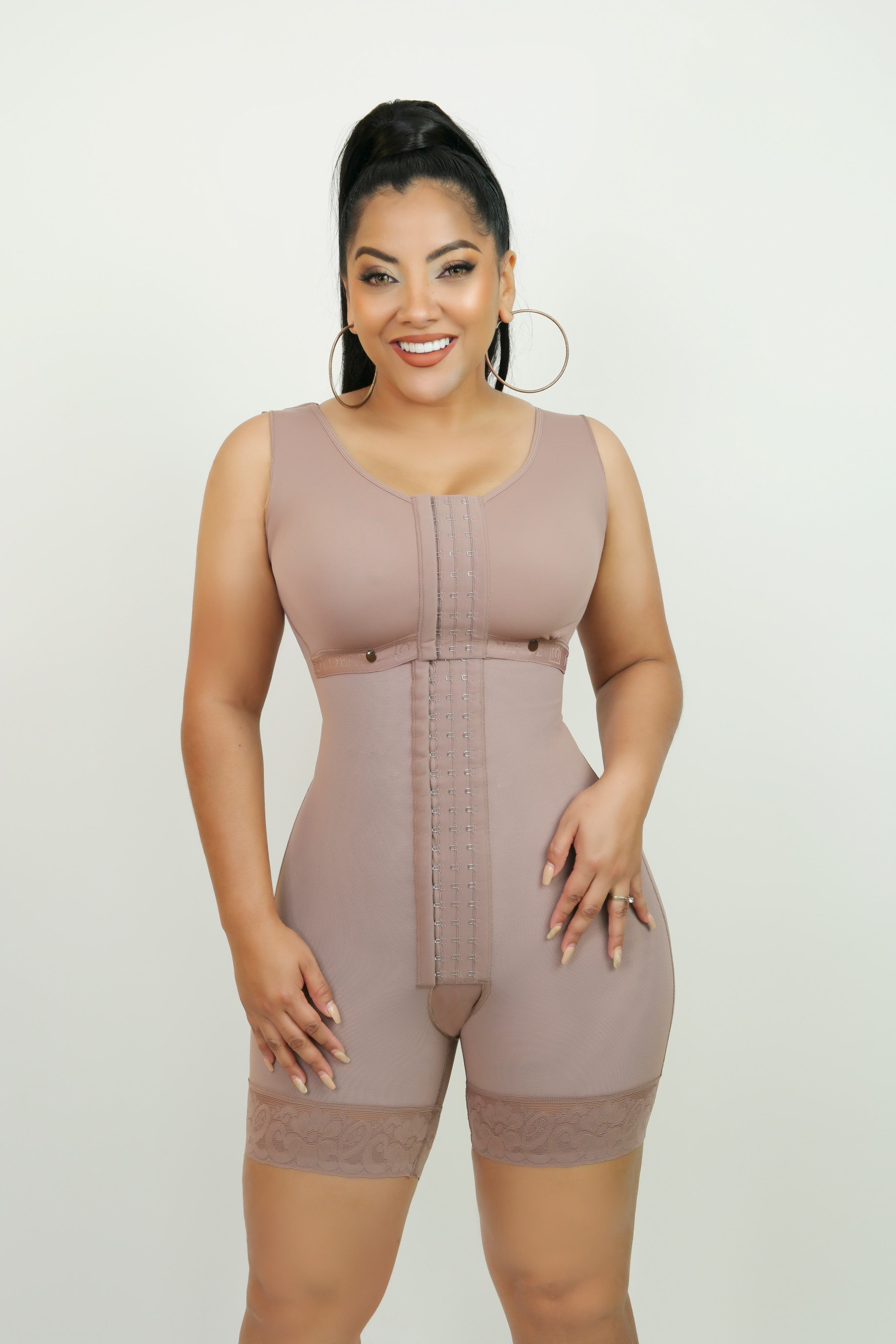 1060-Short length sleeveless power control bodysuit