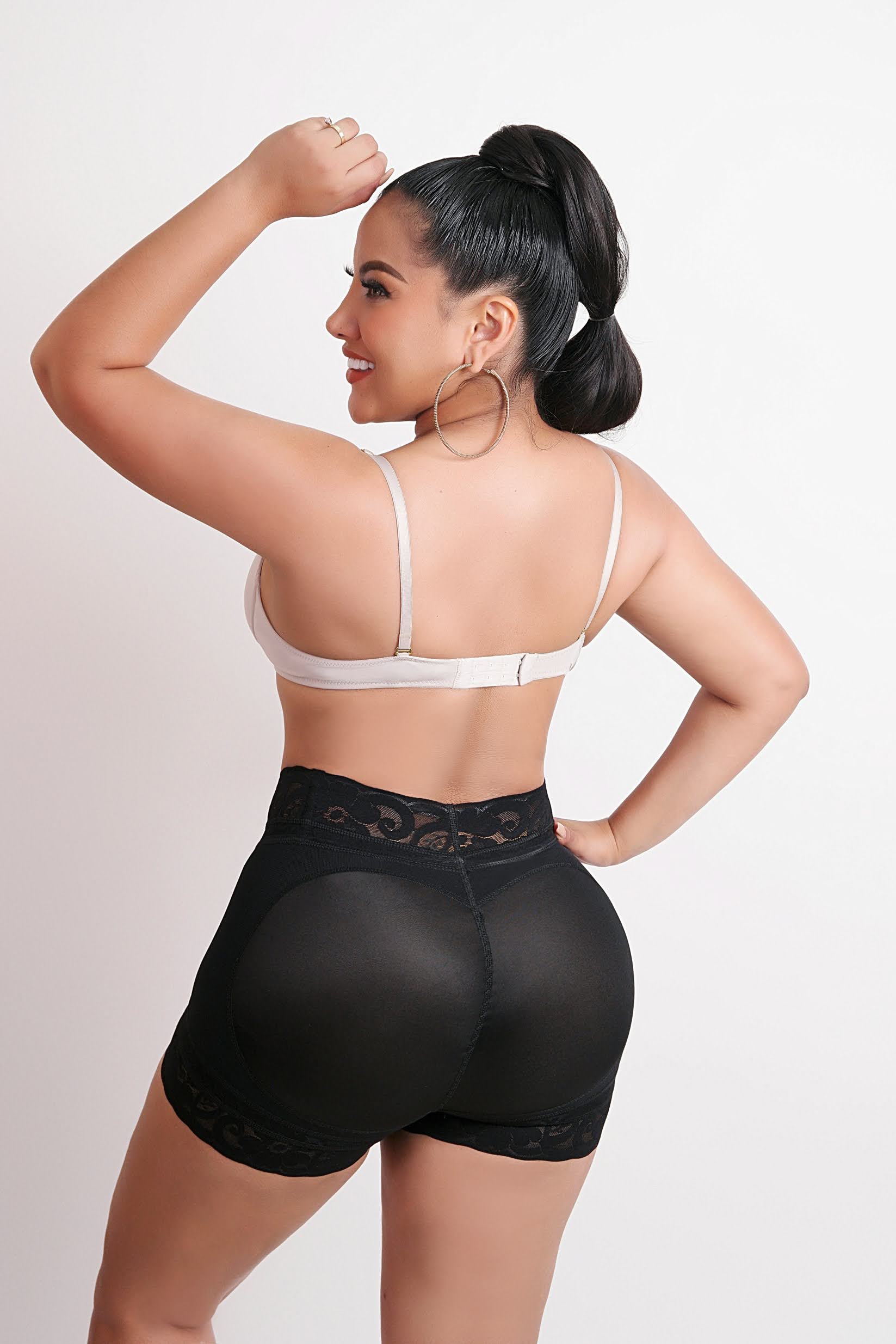3020|Peach Booty Butt-Lifter Panty Short