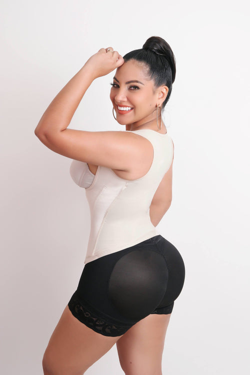 1004 - Kim Vest with 8 Rods