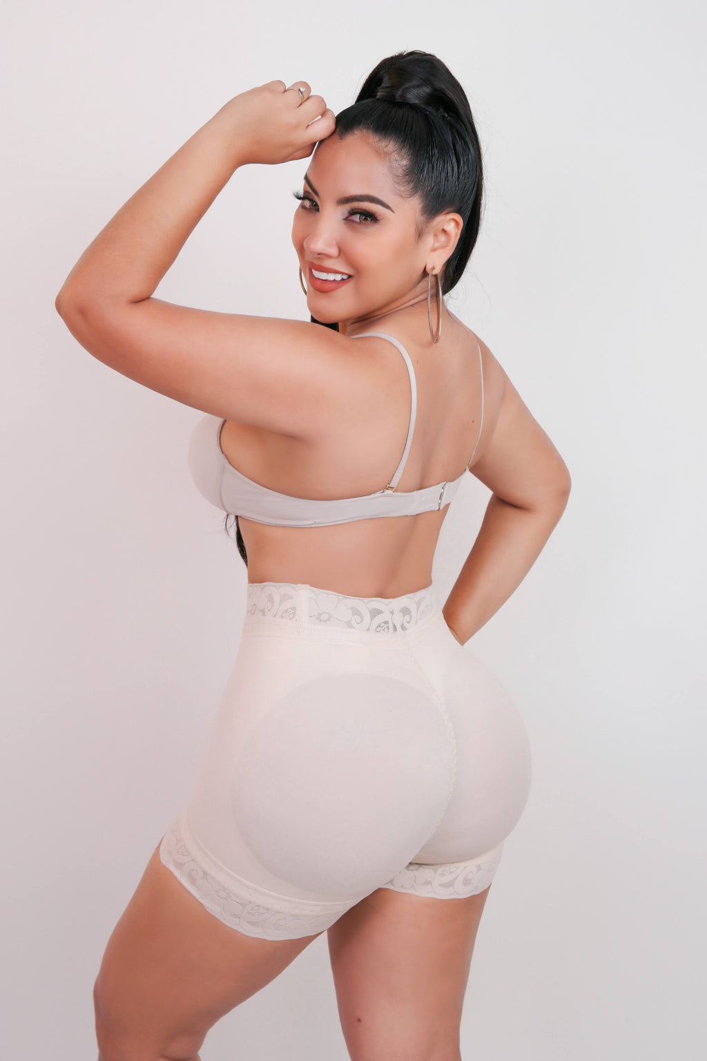 3036 – Peach Booty  Butt-Lifter Panty Short