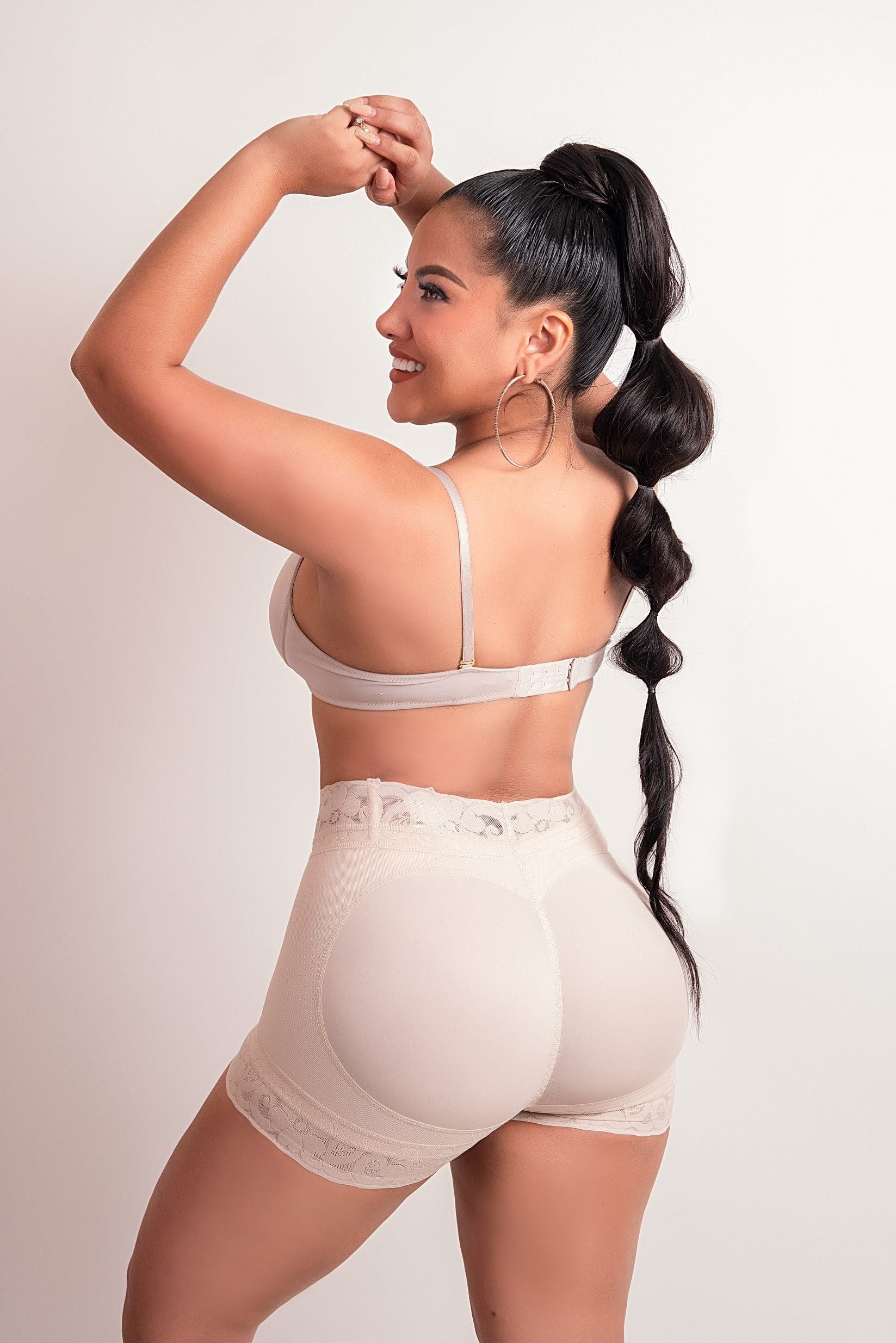 3020|Peach Booty Butt-Lifter Panty Short